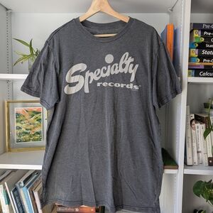 Vintage Chaser Men's Tee Gray Specialty Records T-shirt Size XL Indie Grunge